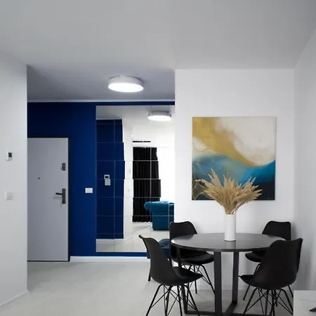 Iulius Town Apartment *